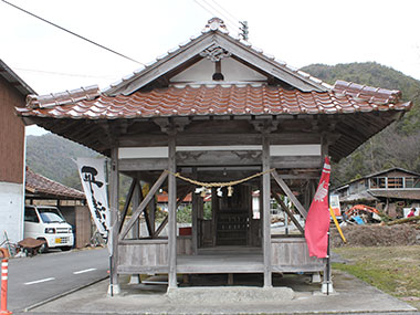 女川内神社