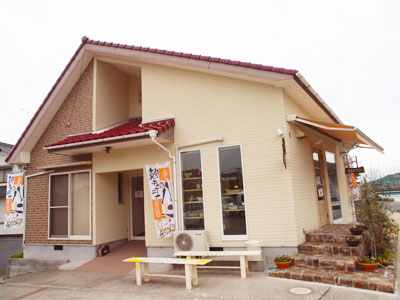 パンと雑貨のお店「ブロット」